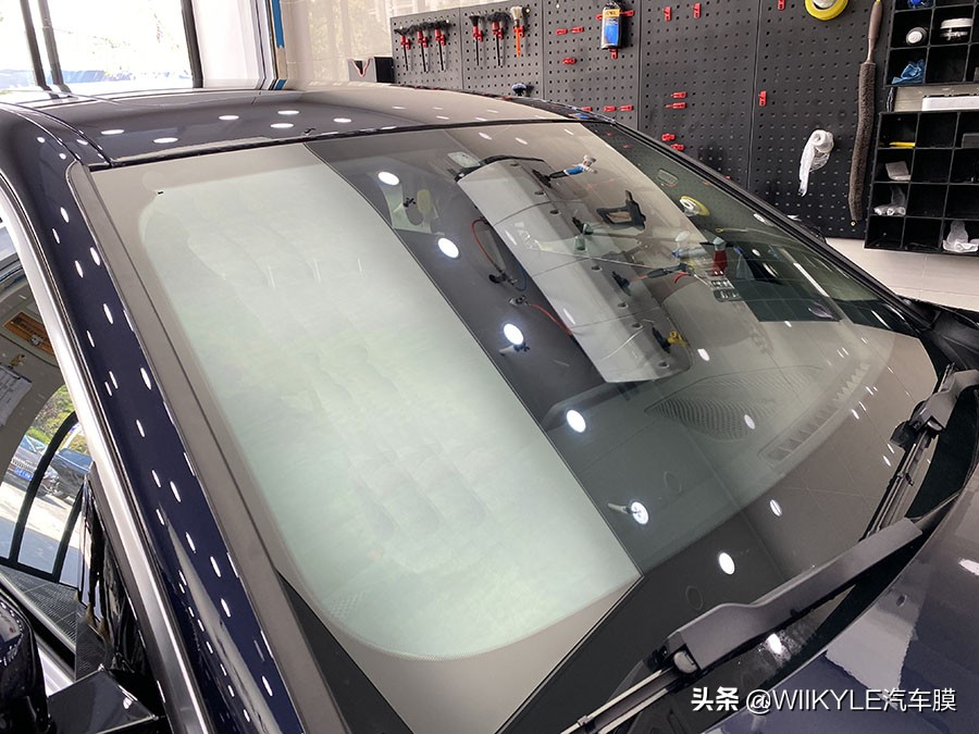 车子贴膜后，车内噪音变大是怎么回事？