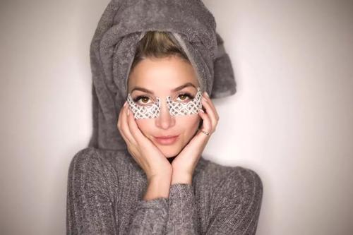 相宜本草眼霜40多岁,相宜本草眼霜推荐排行榜