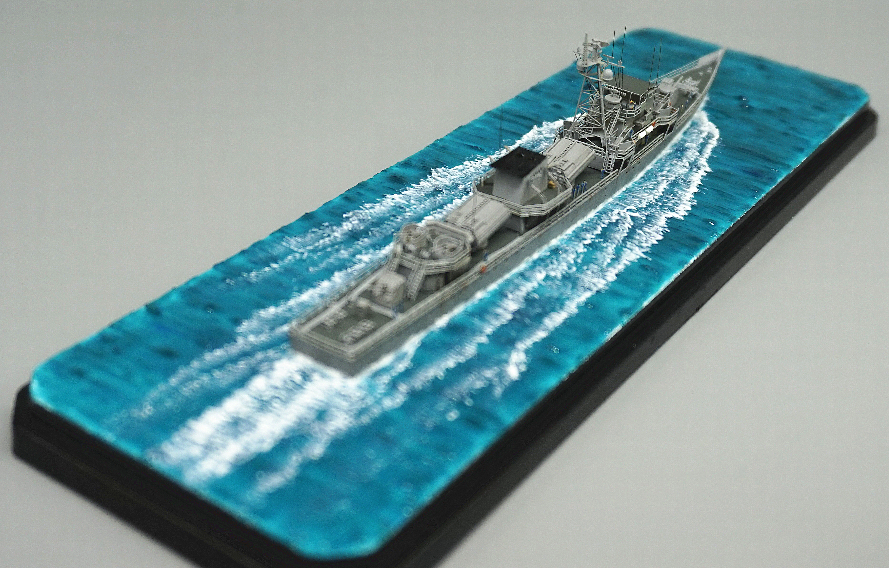 「手工船模」1/700宜宾号导弹护卫舰制作小记