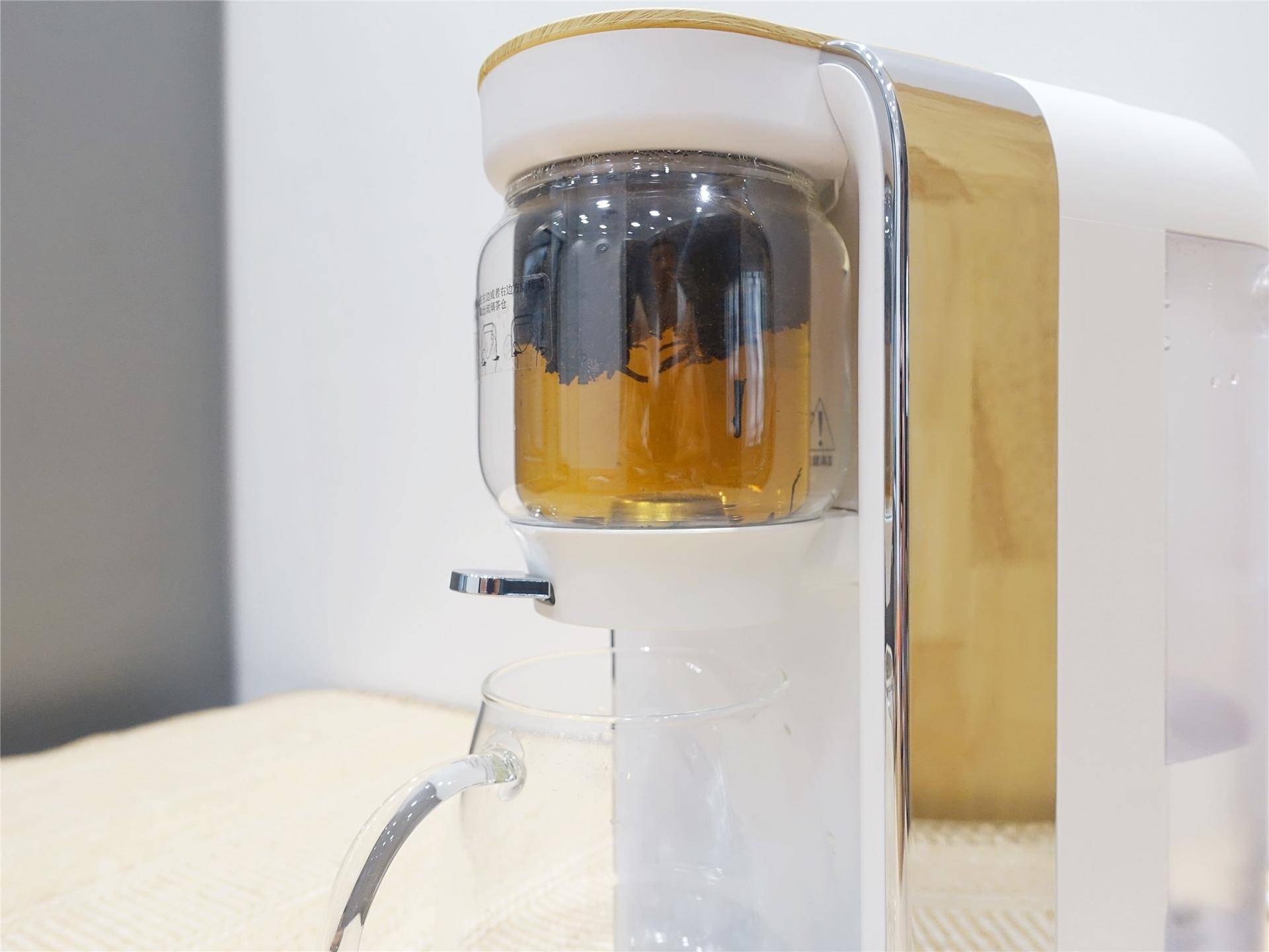 饮水机和茶饮机哪个实用,即热饮水机对比