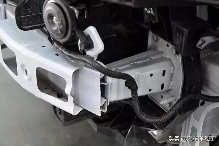 车漆用什么防酸雨效果好,原车漆最好的保护