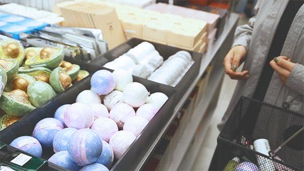 520打卡好去处！「HAYDON黑洞」承包你的烦恼，TA想要的这里都有