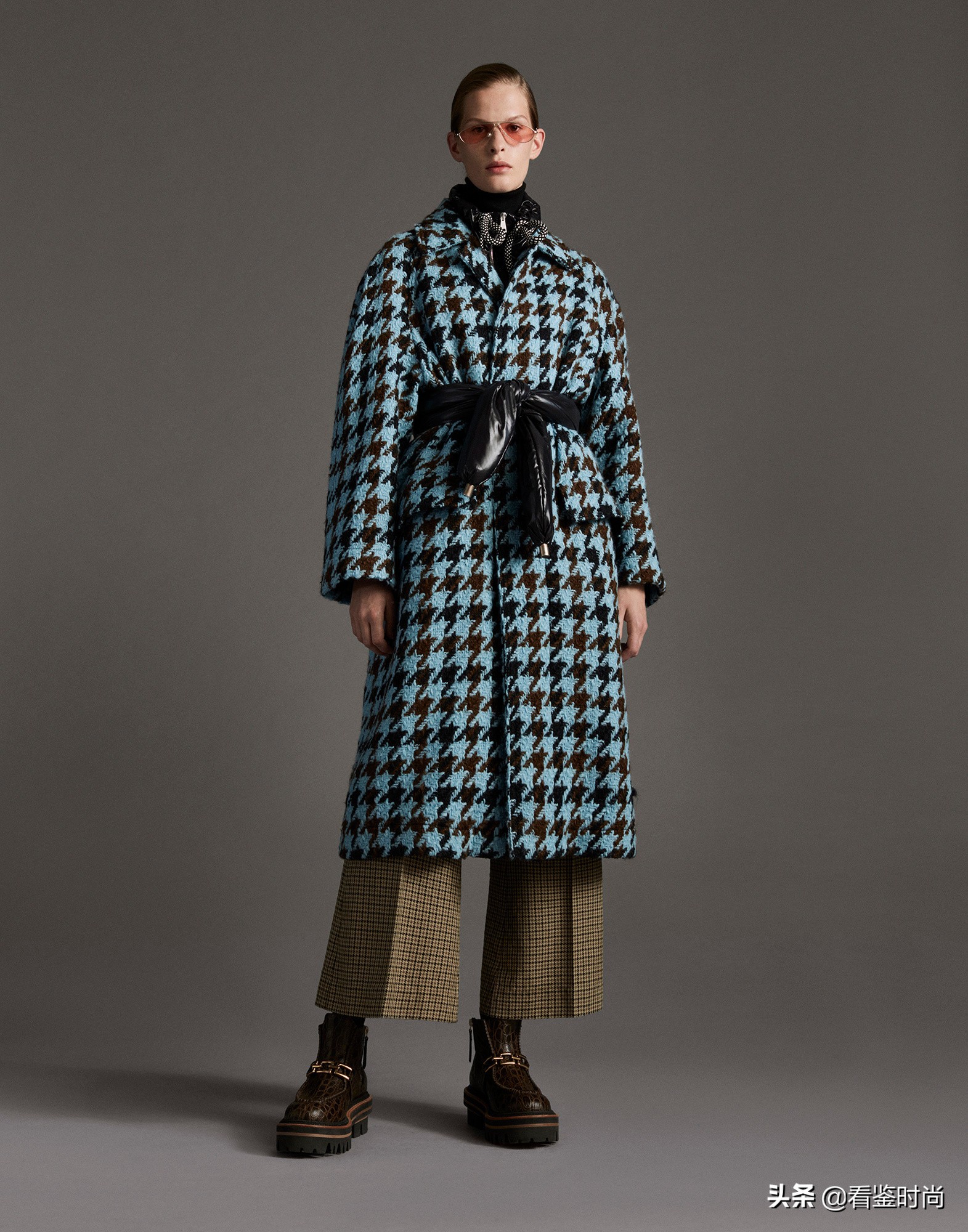 moncler羽绒服是什么意思,moncler羽绒服容易出现什么问题