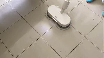 拖地再也不腰酸背痛,拖地干净不留痕迹轻松不累