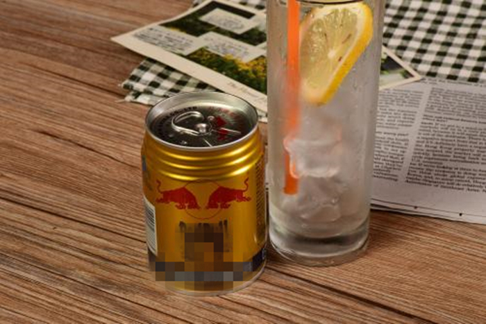 狗能吃含有牛磺酸的食物,狗吃猫粮会有什么后果