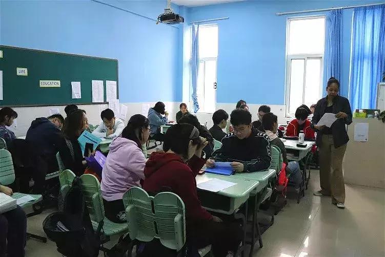 准备上国际学校还需要中考吗,合肥一中加拿大高中一定要出国吗