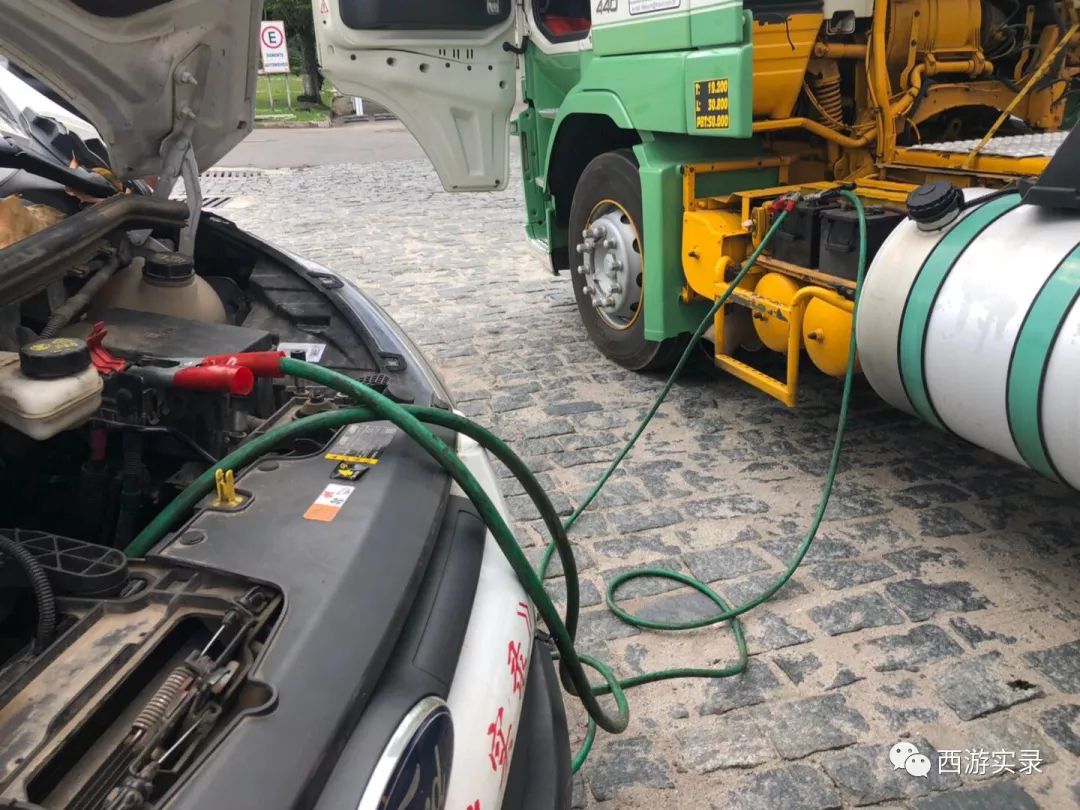 轮胎都不会换，樊玉虎却开车环游世界了六大洲