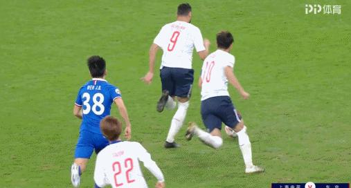 感谢裁判给出了第一的好成绩,感谢裁判