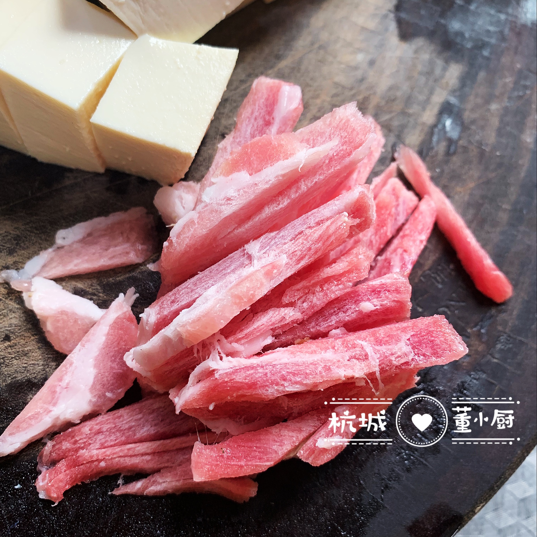 一碗菜豆腐引起的乡愁,一碗腌菜肉丝烧豆腐