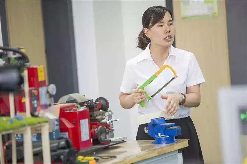 经开一中报名须知,叮咚您的备考秘籍已送达