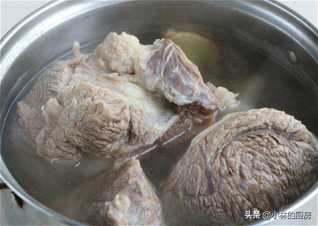 家庭版的酱牛肉做法学一遍就会了,在家做酱牛肉的正确做法