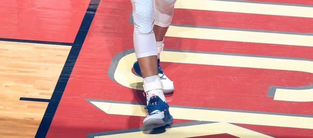 三十而逆——回顾StephenCurry的生日版战靴