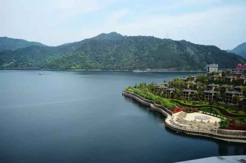 皇冠假日怎么样,住皇冠假日便宜点