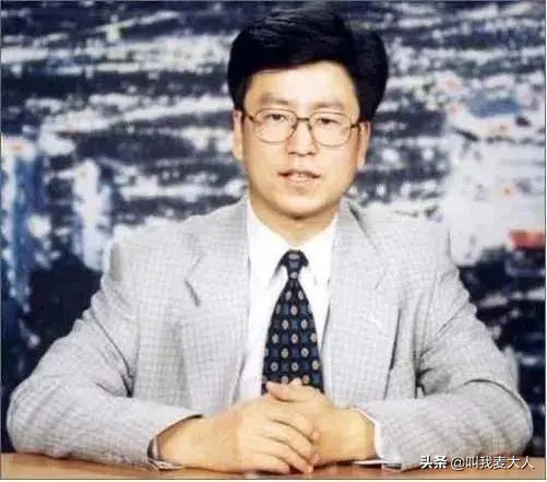 白岩松你怎么什么都敢说,央视一哥白岩松完整版