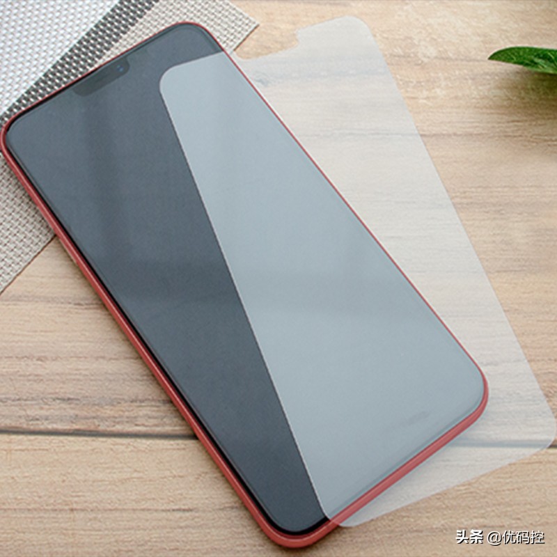 vivo手机带有钢化膜,vivo手机怎么揭开钢化膜