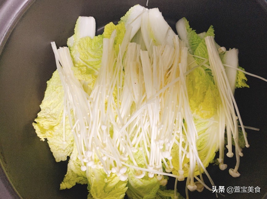 好吃的花甲粉丝煲花甲汤,冬日暖胃还美味的香锅花甲粉丝煲