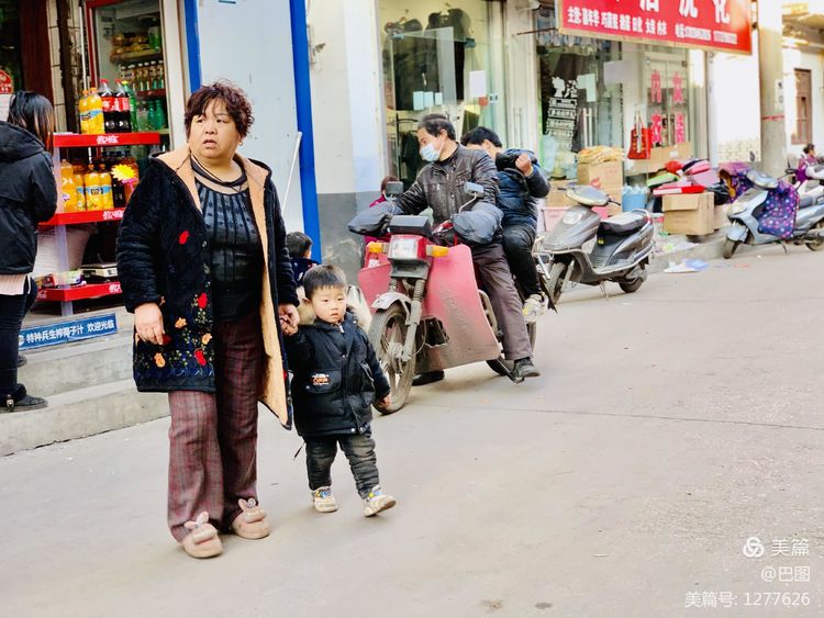 庙头老家,回到儿时老房子很想念爷爷