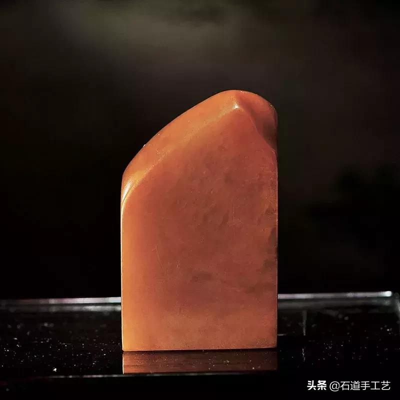 清代中后期田黄印章图片,馆藏田黄印章细节