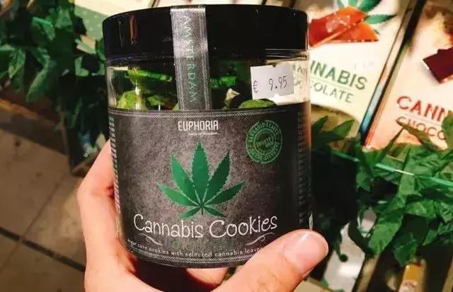 十七种有毒食品曝光,警方提示朋友圈里的骗局