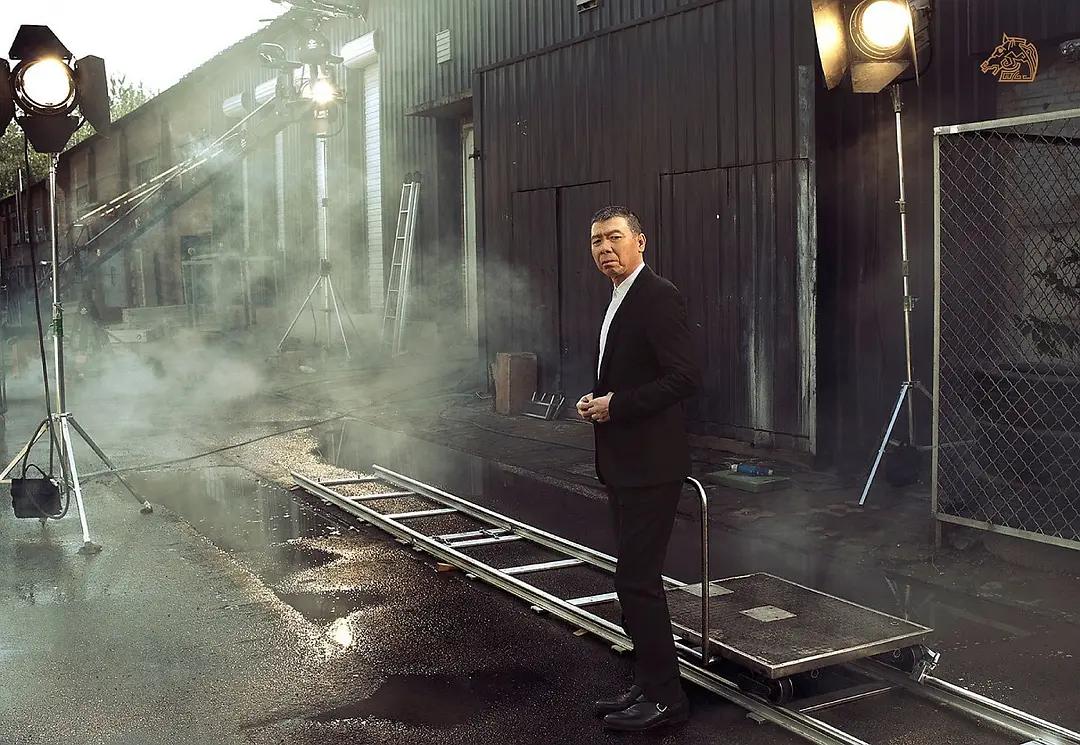 小刚铁了心拍手机2，杨颖抠图出演烂片，明星为了对赌协议有多拼