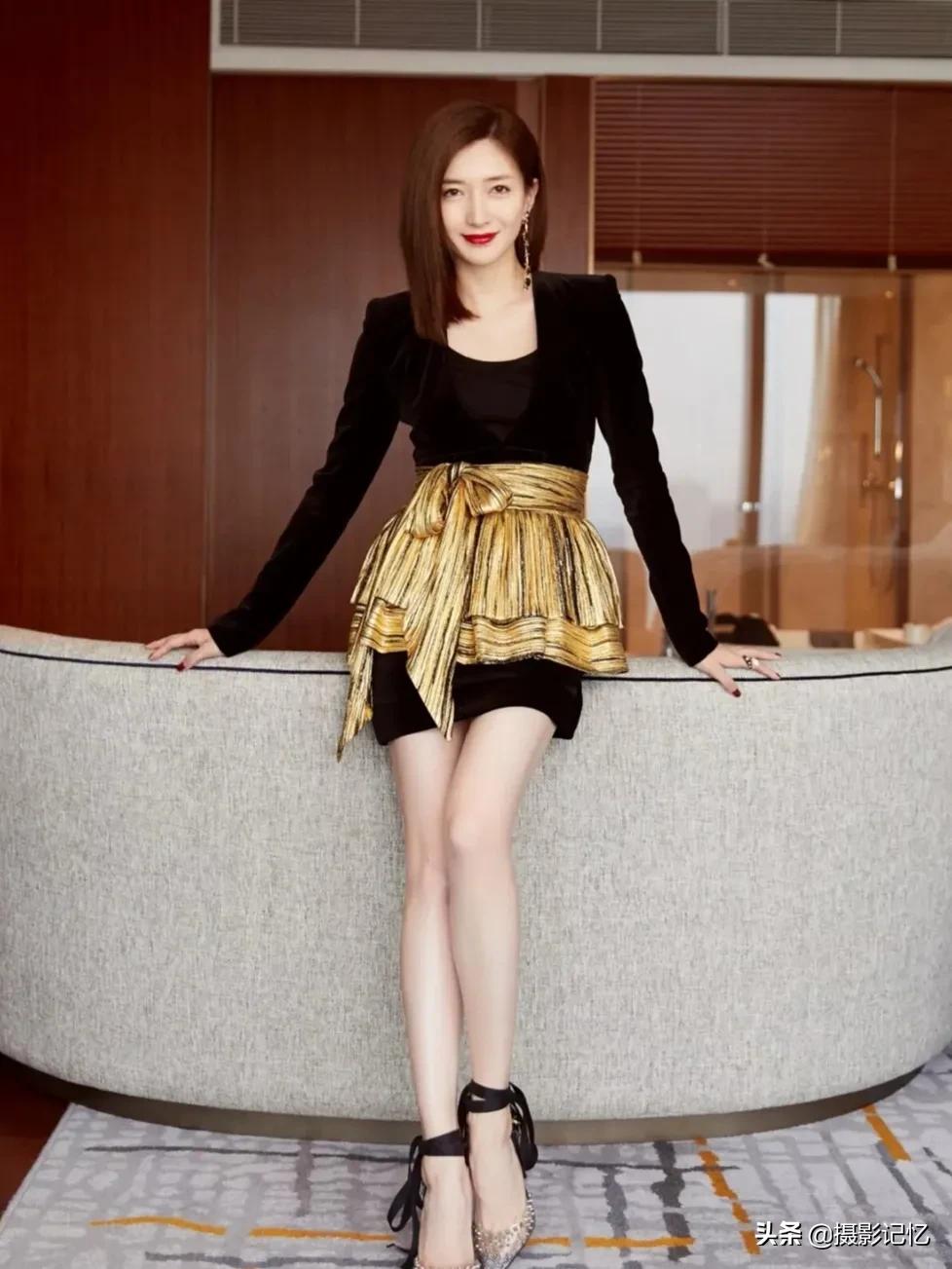 江疏影：凝脂玉肌