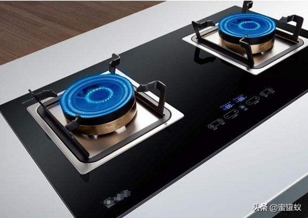 燃气灶换电池打不着火是什么原因,迅达燃气灶打不着火如何维修视频