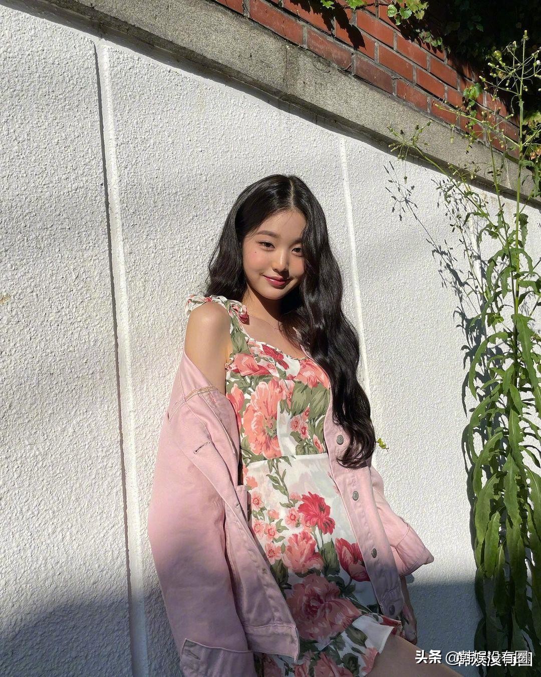 张元英izone练习室穿搭,张元英izone黑色西装