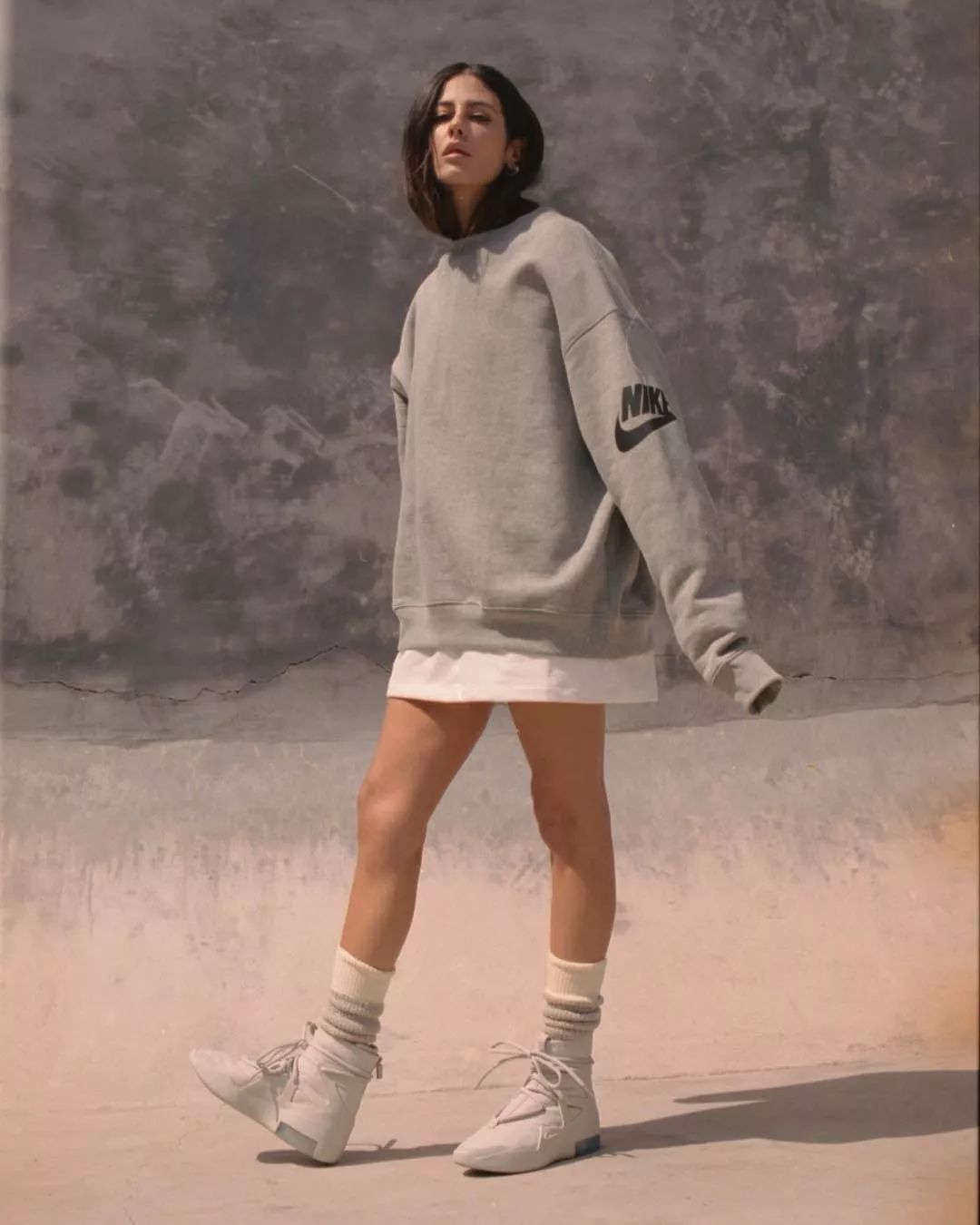 这周女艺人们传来啥潮流尖儿货刘雯我锁了