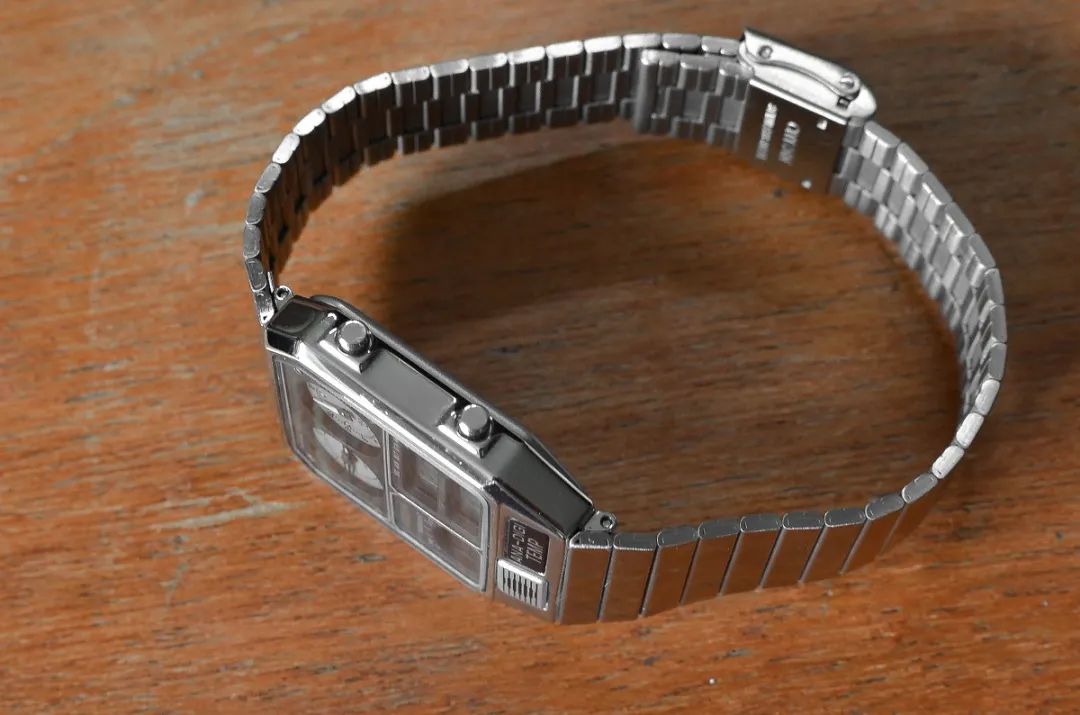 西铁城anadigitemp说明书,西铁城anadigitemp防水吗