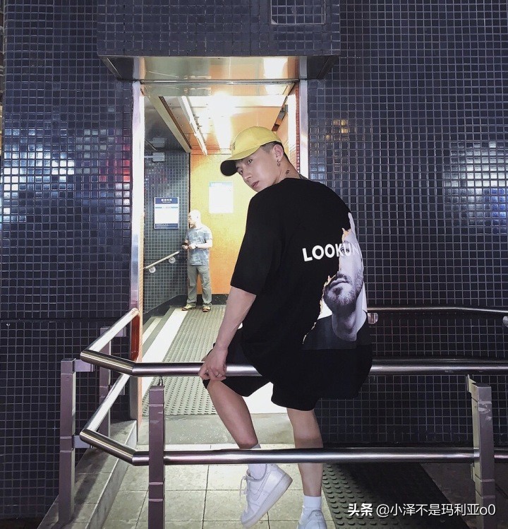 男士穿衣搭配成熟型男风男装,男士衣服穿搭店铺推荐秋冬