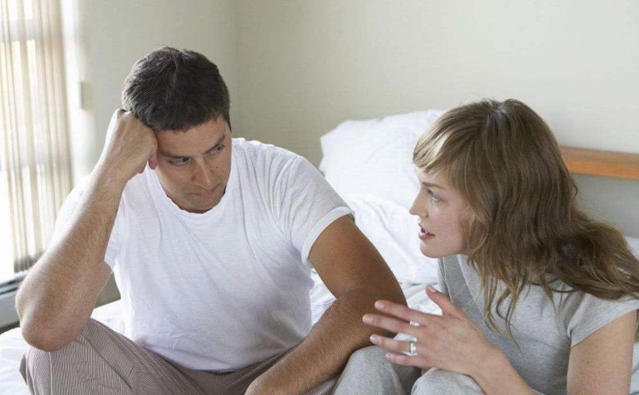 男人开始衰老有4个表现,男人出现这些症状就开始衰老了