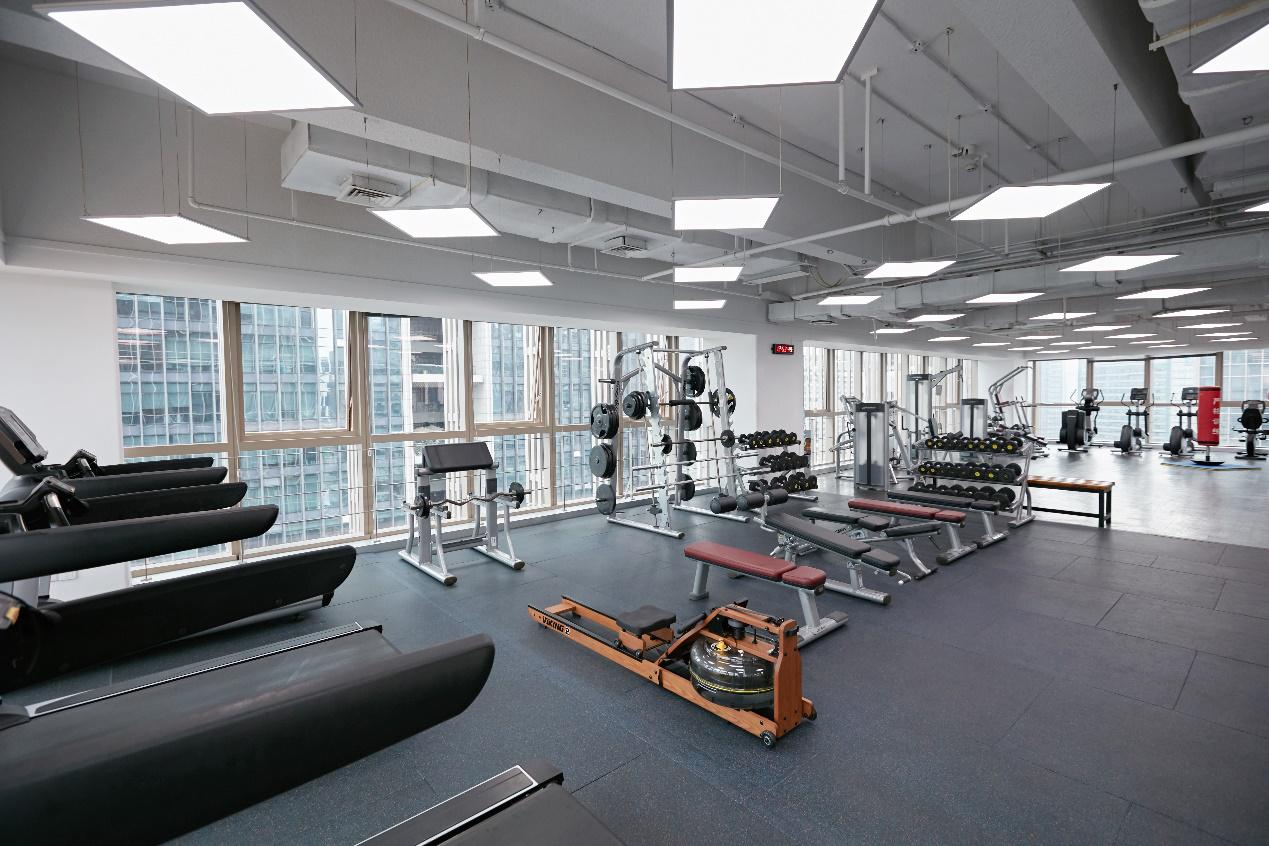 大疆无人机福利待遇,大疆无人机公司普通员工工资多少