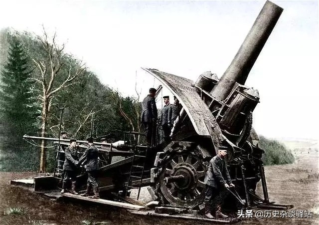 谁的“光环”更耀眼？三突子和SU-122“暗中较劲”，优缺点共存