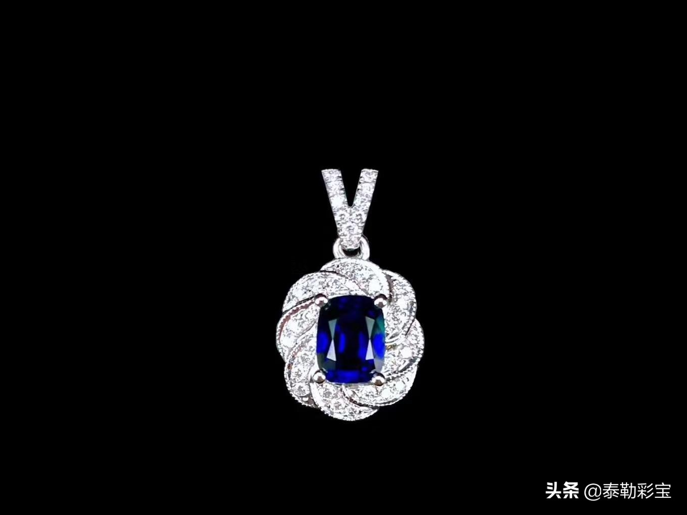 宝石吊坠怎么处理好看呢,蓝宝石吊坠清洗