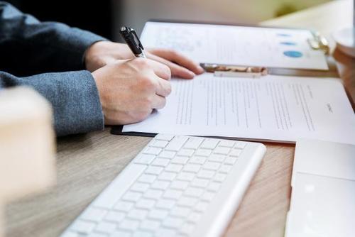 股权才是唯一稀缺资源,股权最值钱的公司