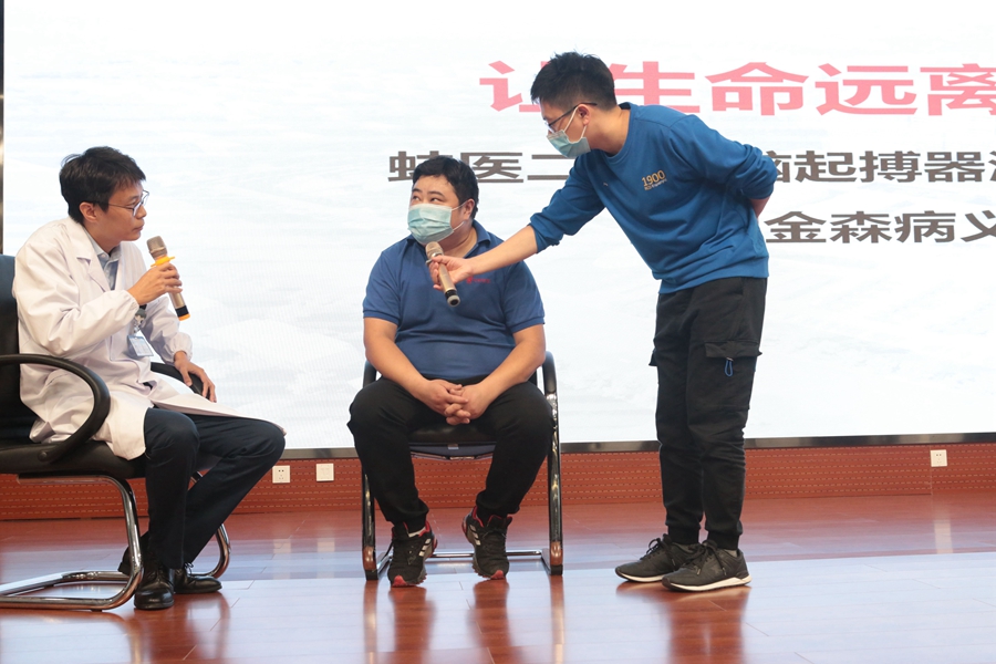 脑起搏器植入手术治抑郁症,脑起搏器手术最新技术