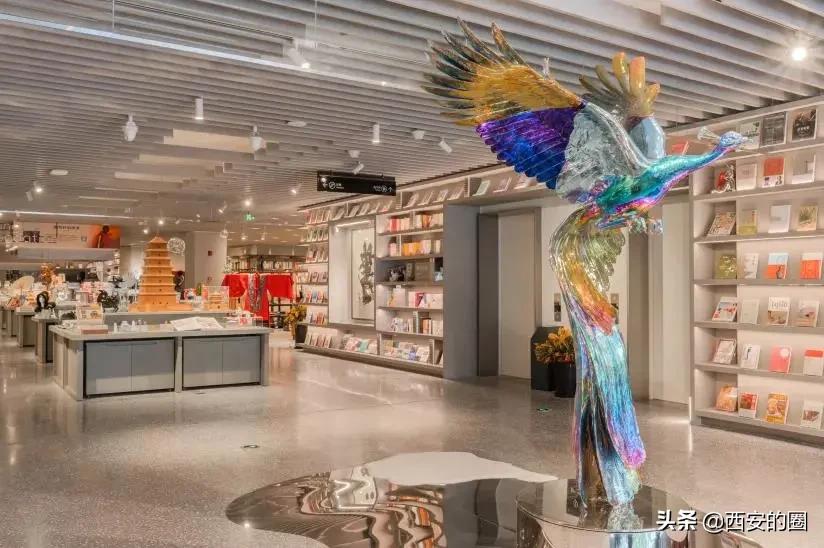 璧拌繘鑹烘湳涔﹀簵,璧拌繎鑹烘湳涔︾睄