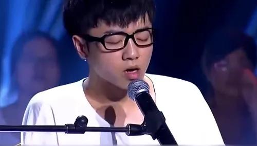 华晨宇被曝出轨整容植发？4个小时后事件反转，但他的人设已崩塌