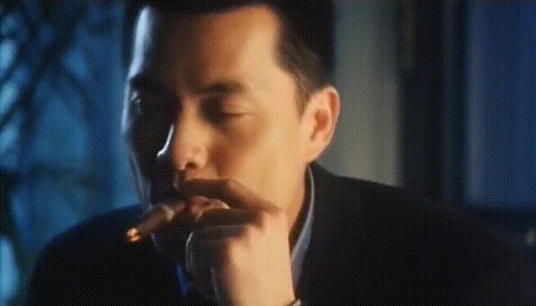 豪门之后选美折桂，从嘉禾金花到导演再到作家，郭锦恩的蜕变之路