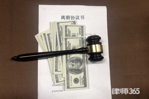 一方提出离婚另一方不离婚怎么办,一方起诉离婚另一方不出席怎么办