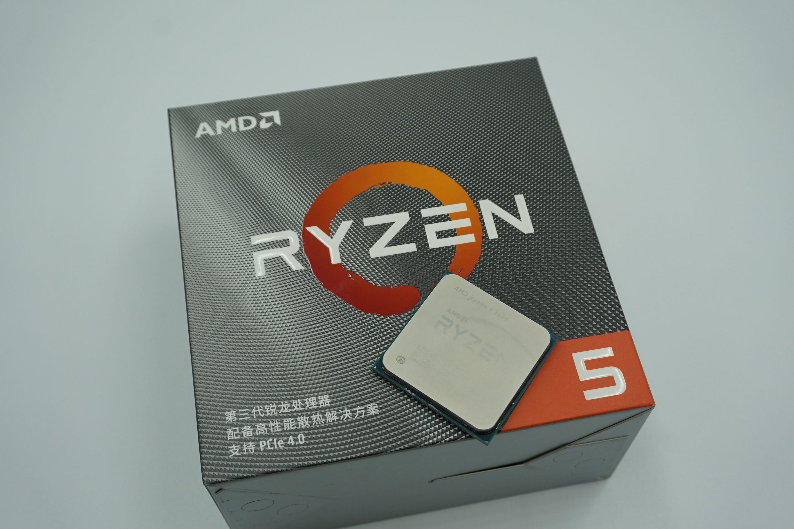 最强台式电脑装机教程图解,最全最详细的电脑装机教程