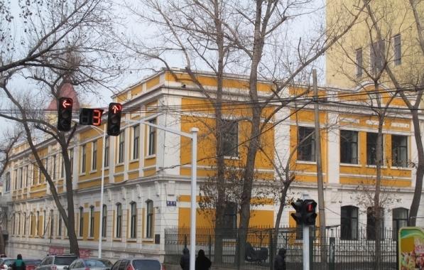 芬芳过往、岁月静好：品读哈尔滨最美的五所小学