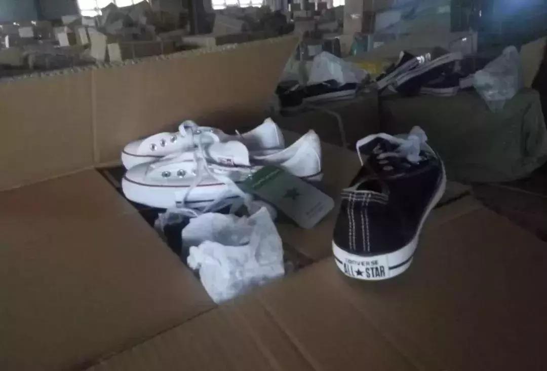 蚌埠回收废鞋,安徽阜阳破获假鞋案公开销毁