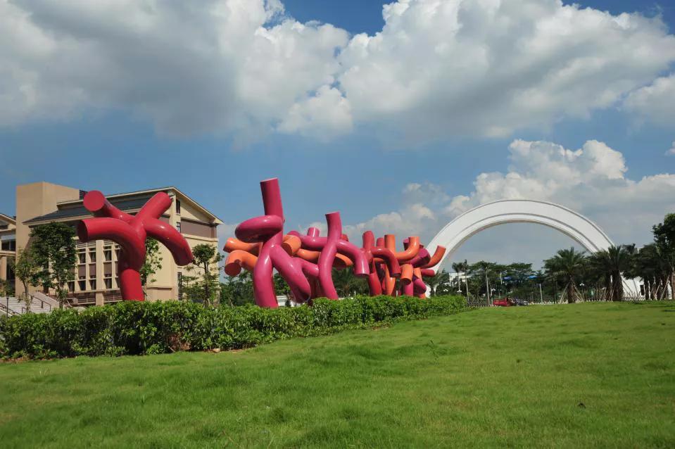 广东211大学名单暨南大学,港澳台暨南大学本科录取分数