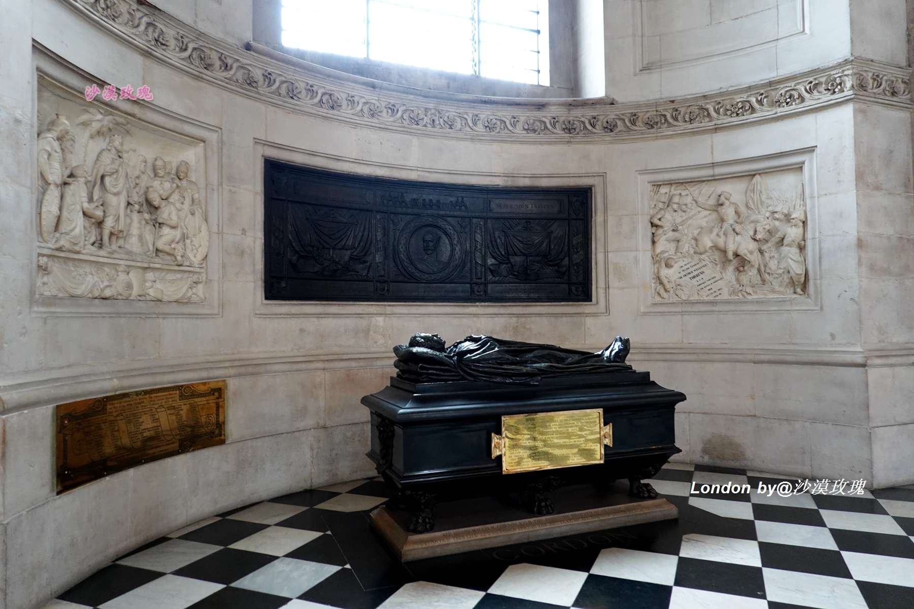 它是世界第五大教堂，曾见证了查尔斯与戴安娜的世纪婚礼