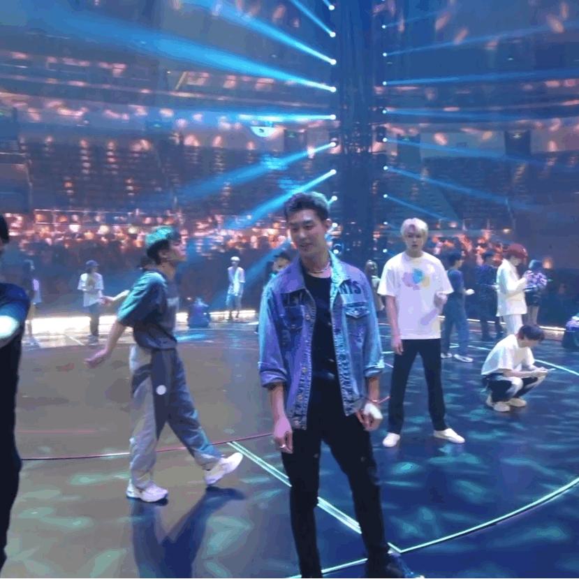 王一博运动少年完整版,王一博潮流男孩