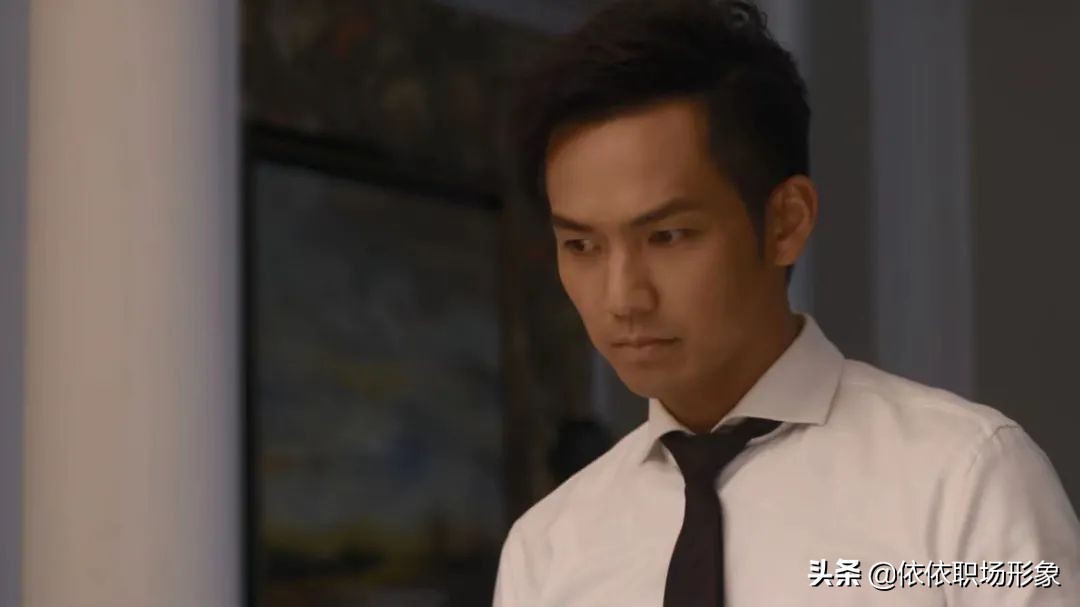 律师的仪式感拍职业照 (律师穿搭职业形象)