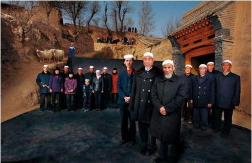 保安族的风土人情蕴含的美术色彩