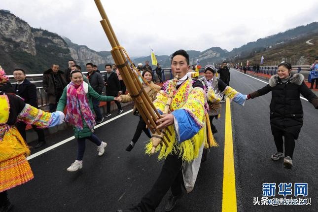 脱贫攻坚取得的伟大成就,彪炳史册的脱贫攻坚疫情防控