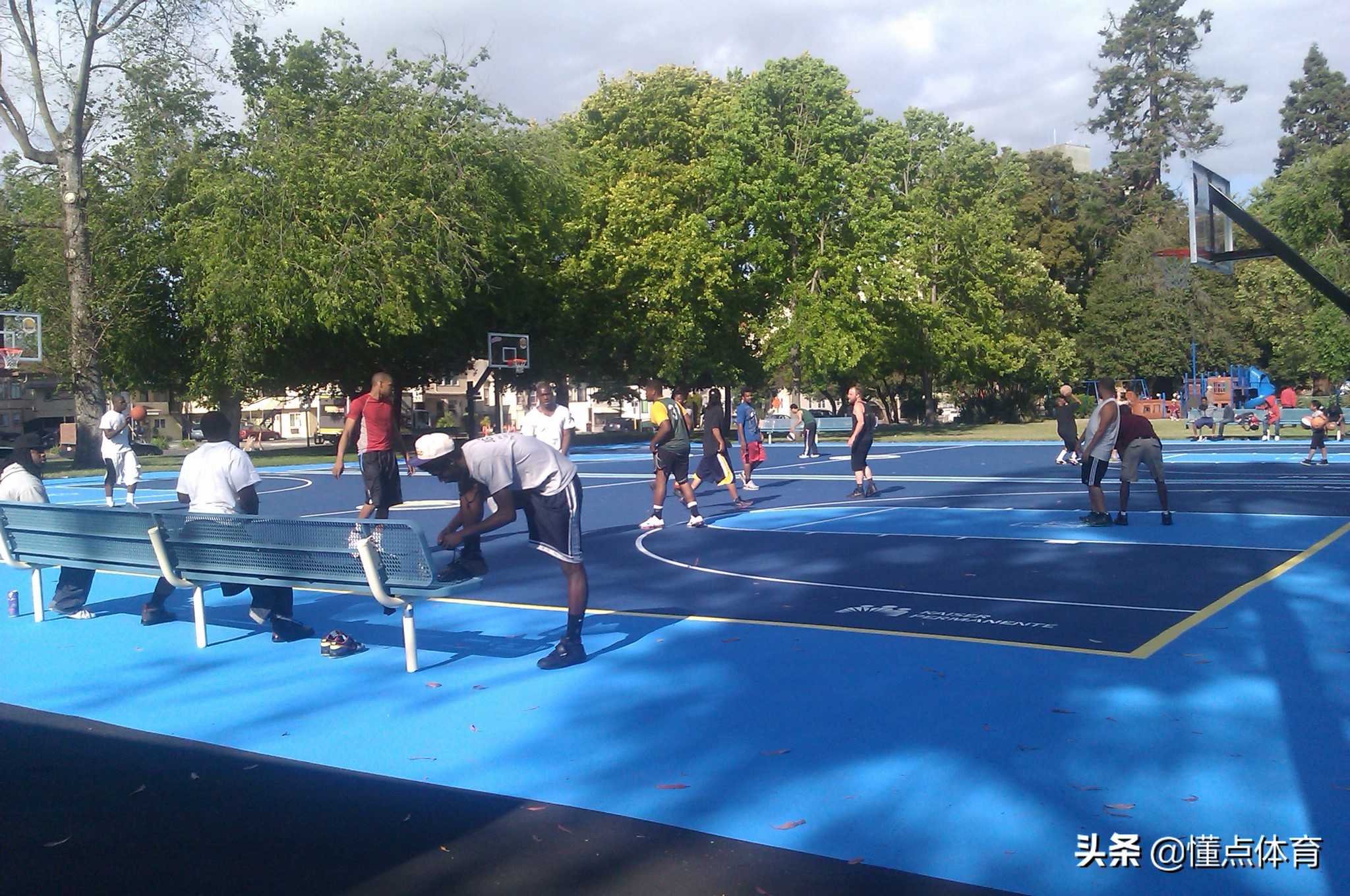 世界上最豪华的十大室内篮球场,你见过最漂亮的室外篮球场